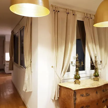 Apartment Louvre, Saint Honore, Tuileries 6p, Ac By Melvane