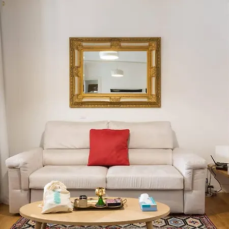 Apartment Louvre, Saint Honore, Tuileries 6p, Ac By Melvane *